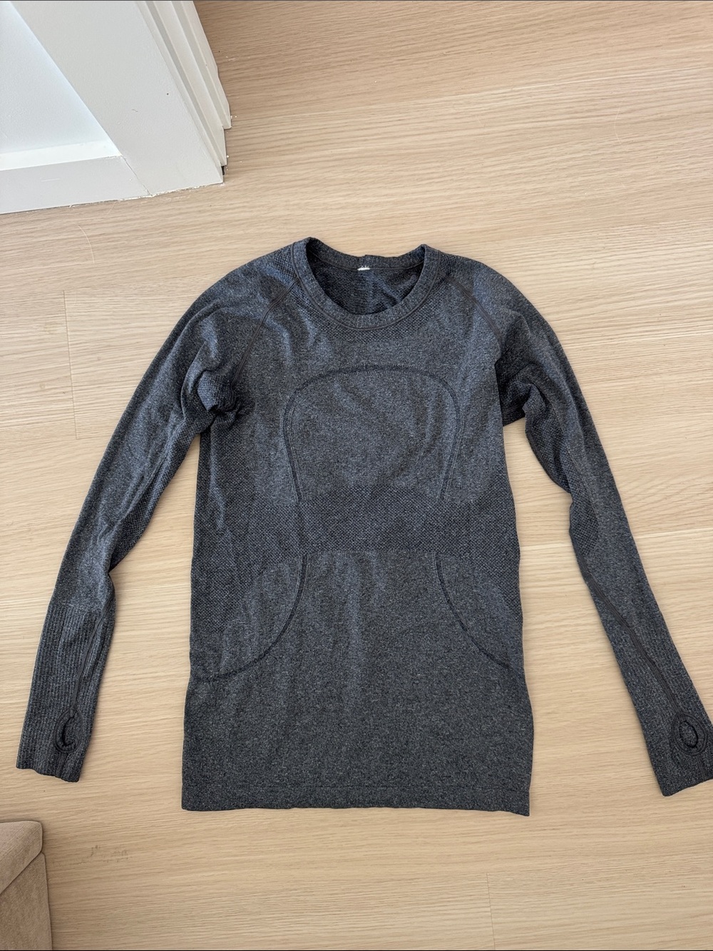 Lululemon women's top